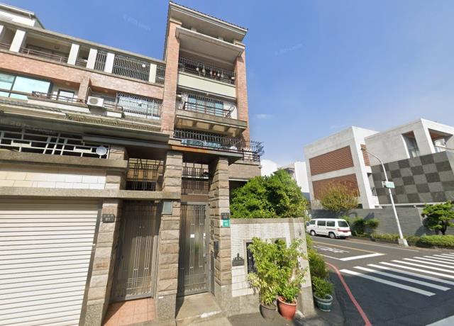 東區透天法拍-4