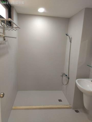 高雄新興區大樓-9