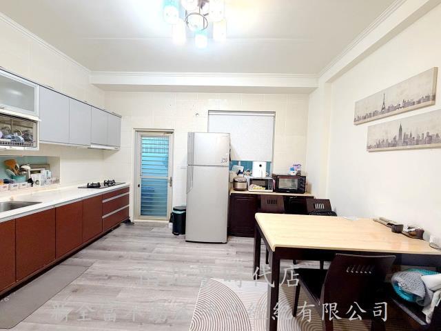 台南永康透天-11