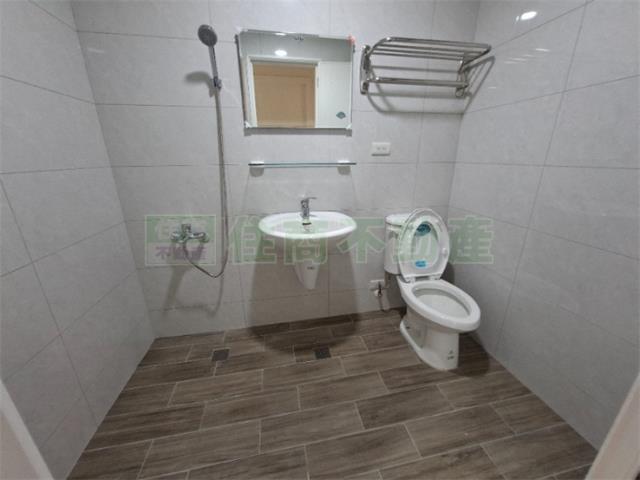 高雄三民區大樓-12