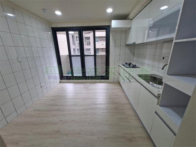 高雄三民區大樓-4