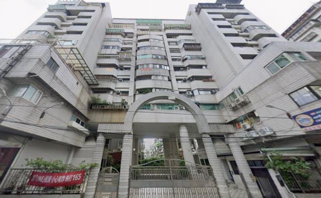 板橋拍賣大樓-1