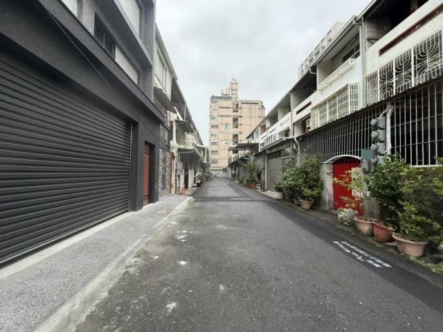 台南東區透天-9