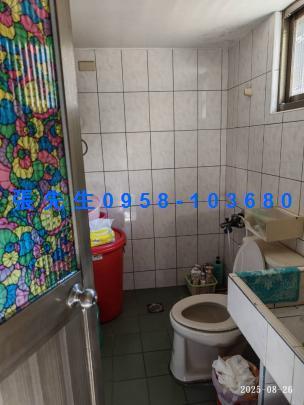 龜山拍賣透天-7