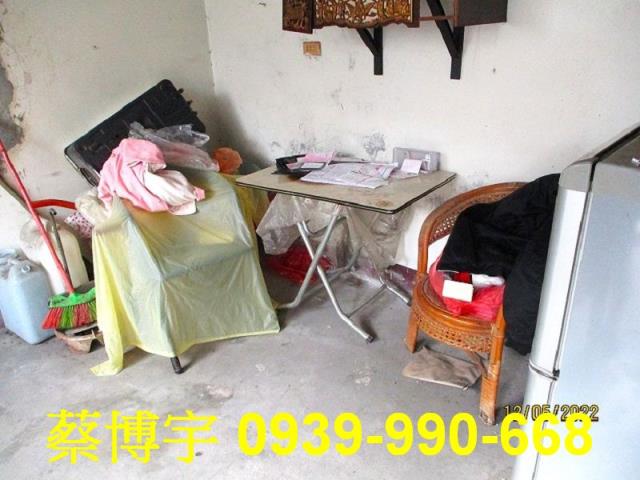 霧峰成功路法拍屋透天