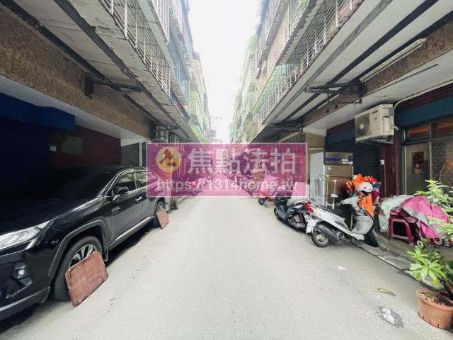 板橋公寓法拍-9