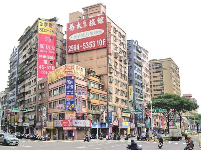 板橋法拍大樓-3