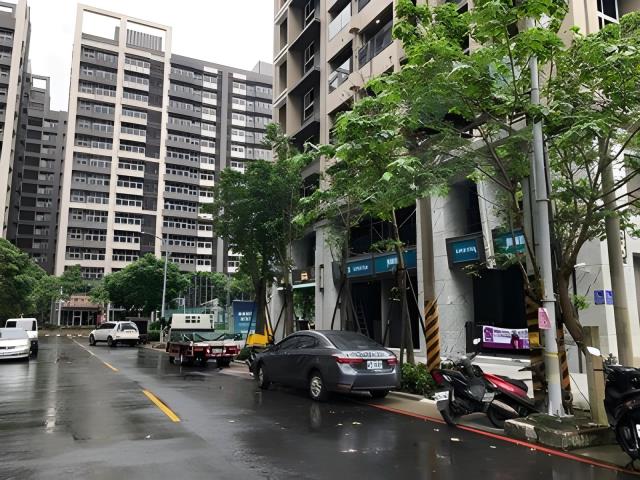 新北新莊拍賣大樓-1