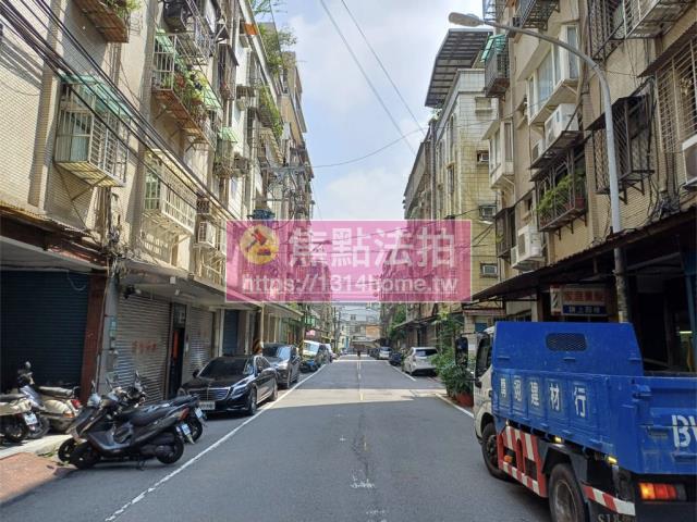 板橋拍賣大樓-11