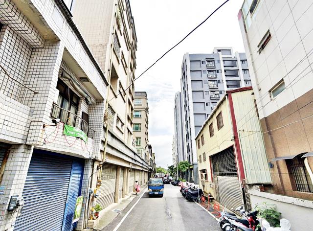 湖口鄉興華街電梯三房