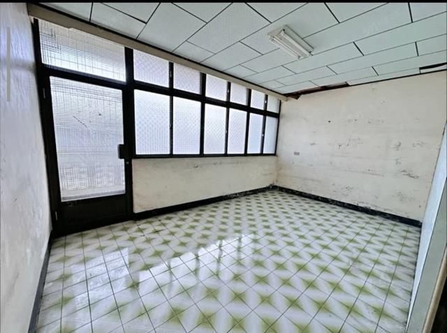 中壢龍岡圓環活巷透天