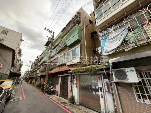 新北鶯歌法拍公寓-1