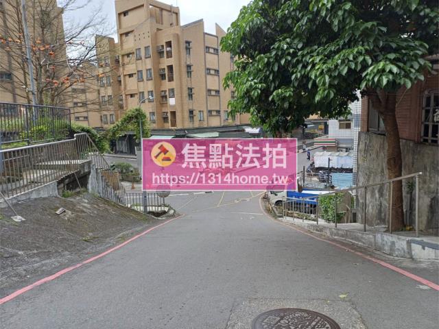 新北淡水法拍大樓-8