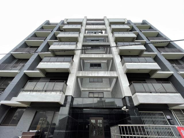 中壢華廈法拍-1