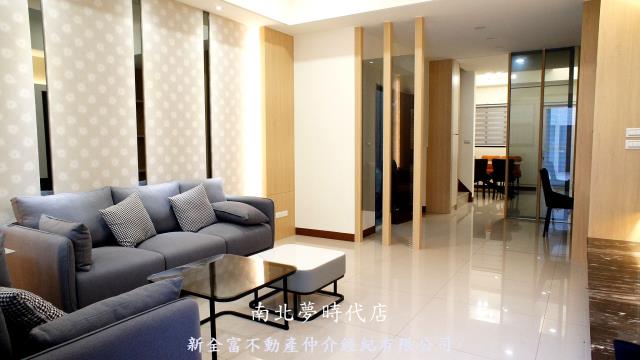 台南新營透天-1