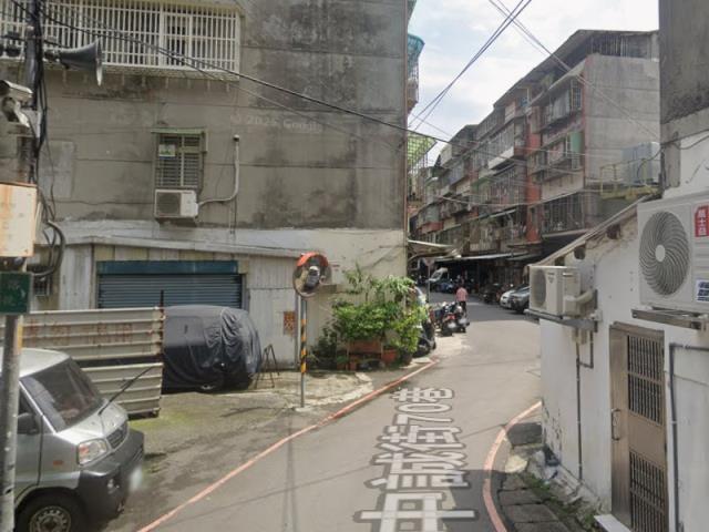 新莊拍賣公寓-7