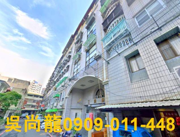 西區拍賣華廈-4