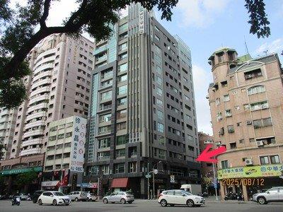 高雄苓雅法拍大樓-1