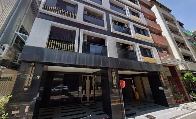 高雄鹽埕法拍大樓-5