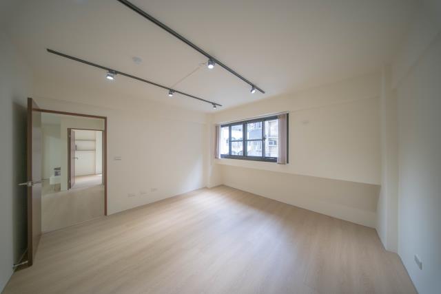 高雄苓雅大樓-5