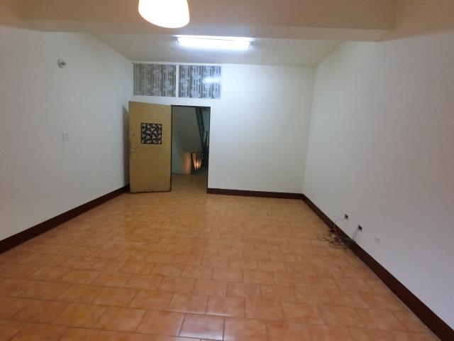 高雄苓雅透天-12