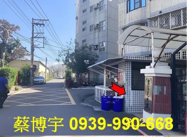 吳鳳南路碧富邑法拍屋