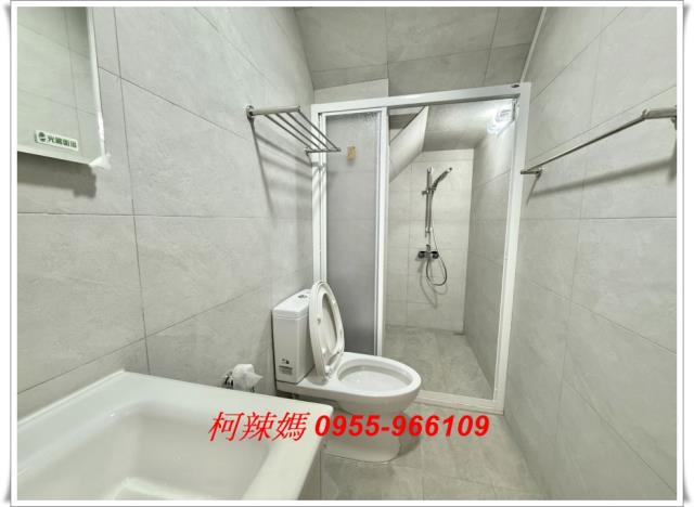 台南西港透天-11