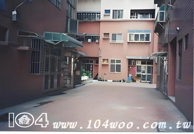 新北鶯歌拍賣大樓-7