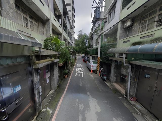 新北新店透天法拍-2