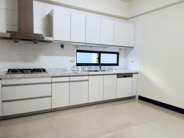 高雄仁武透天-8