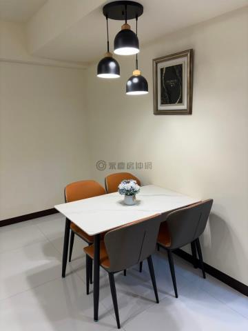 高雄新興區大樓-10