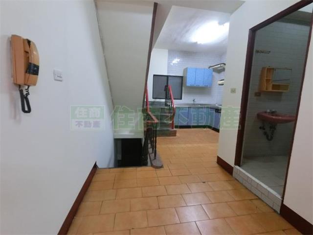 高雄三民區透天-8