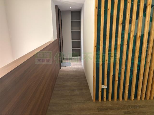 高雄新興區大樓-6