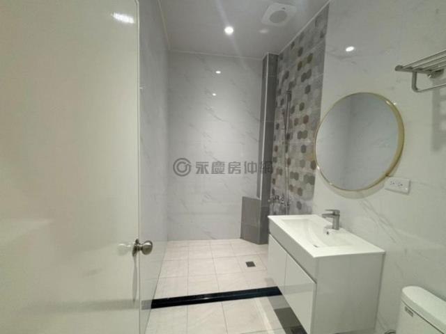 台南南區透天-13