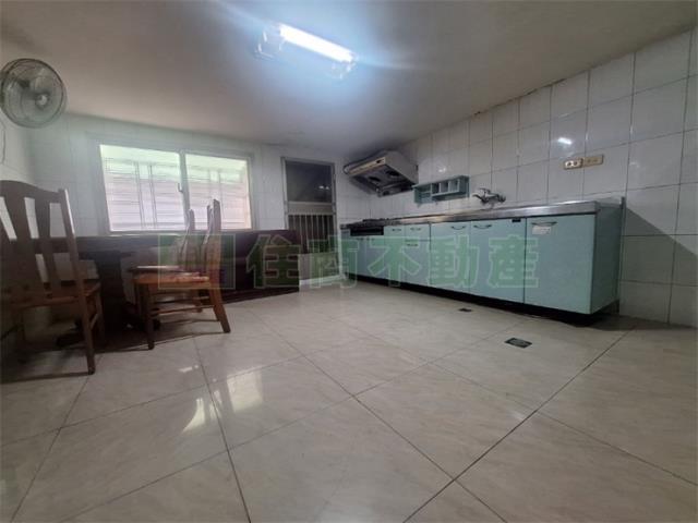 高雄楠梓透天-3