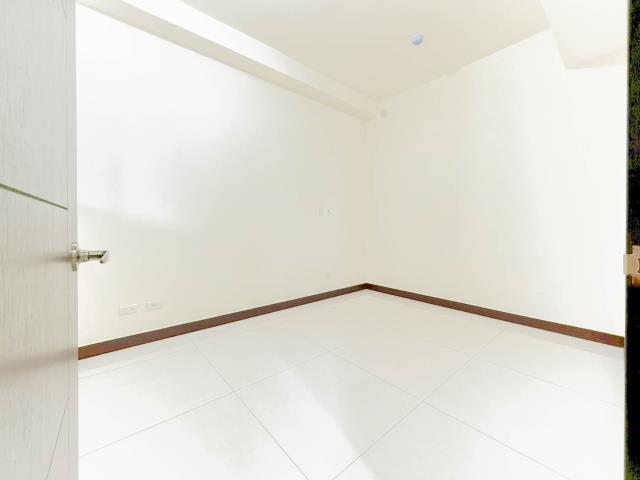 高雄三民區大樓-7