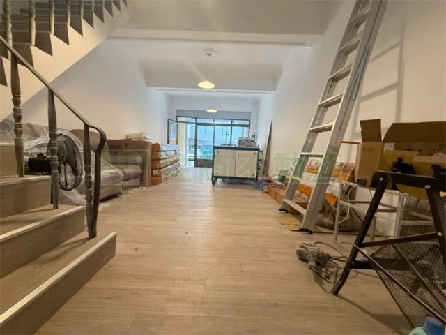 高雄鹽埕透天-2