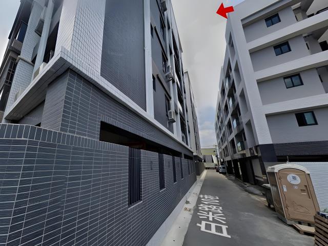 高雄岡山大樓法拍-4