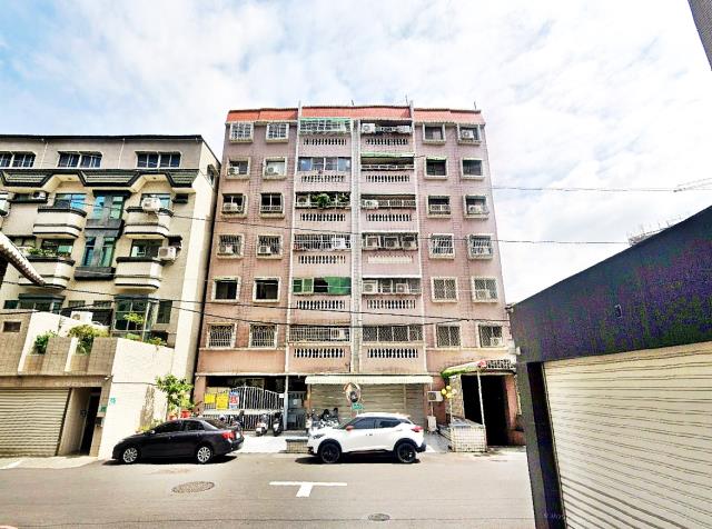 台南華廈法拍-2