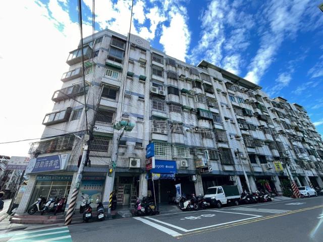 中壢法拍華廈-1