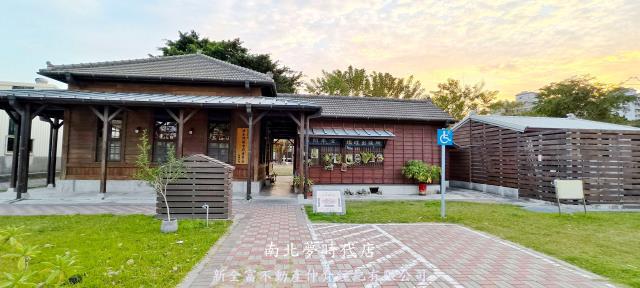 台南南區透天-13