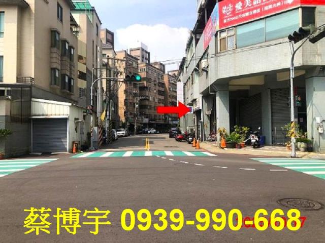 太平區立功路名人山水