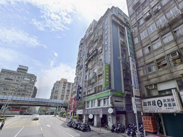 台北中山區法拍套房-5