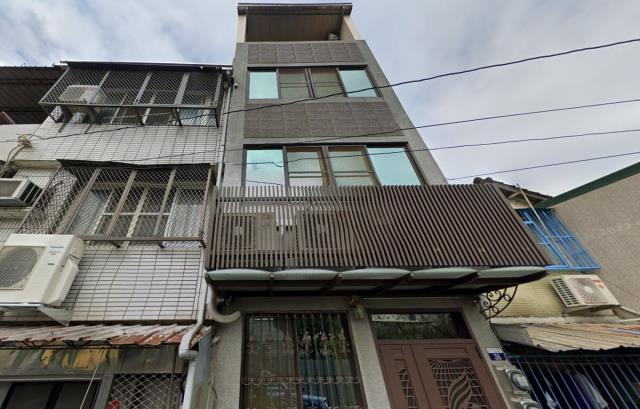 台中法拍透天-1