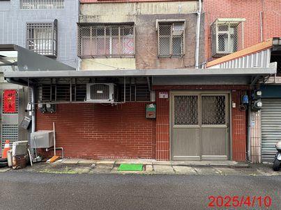 桃園中壢拍賣透天-1