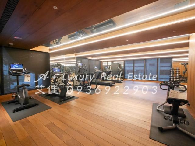 首泰信義健身房