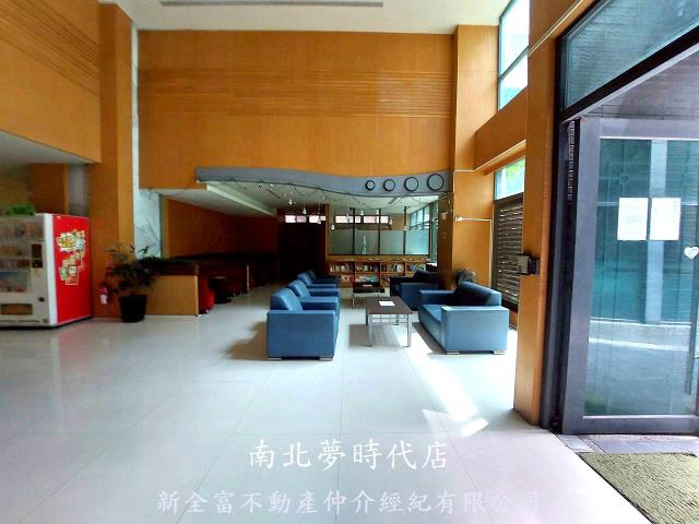 台南東區套房-12