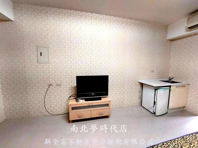 台南東區套房-6