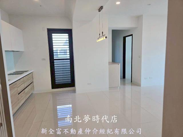 台南新市大樓-10