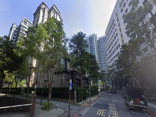 台北信義區法拍大樓-4